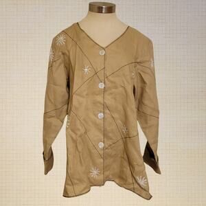 Annie Alexander Medium Linen Button Up Embroidered Floral Pearl Buttons